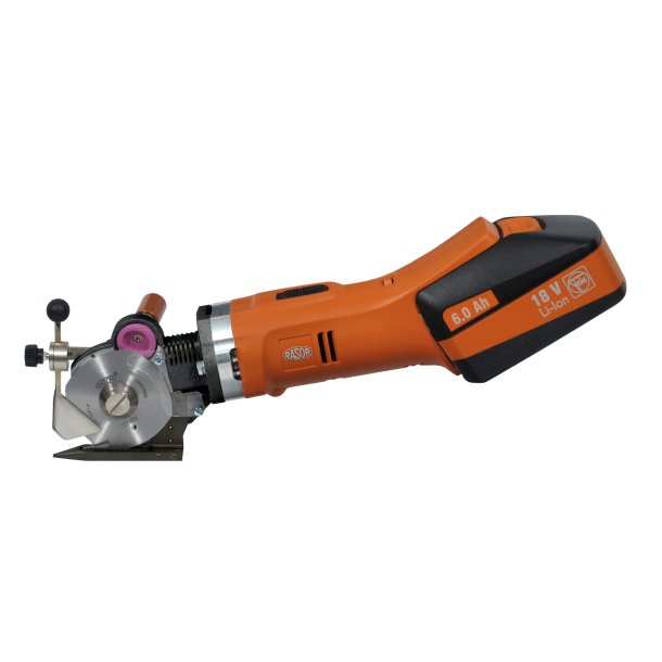 TT703